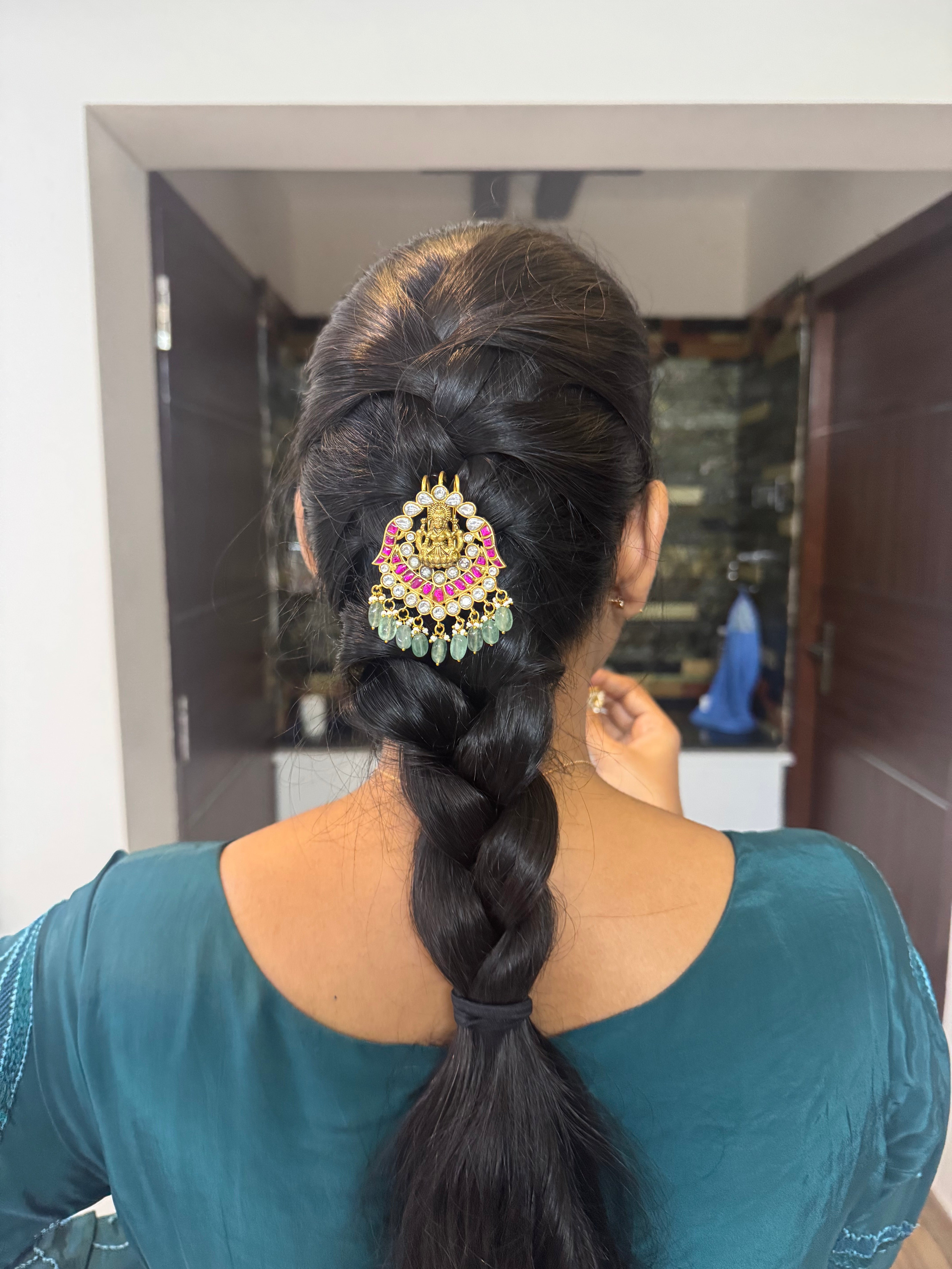 Nakshi kundan hairpin