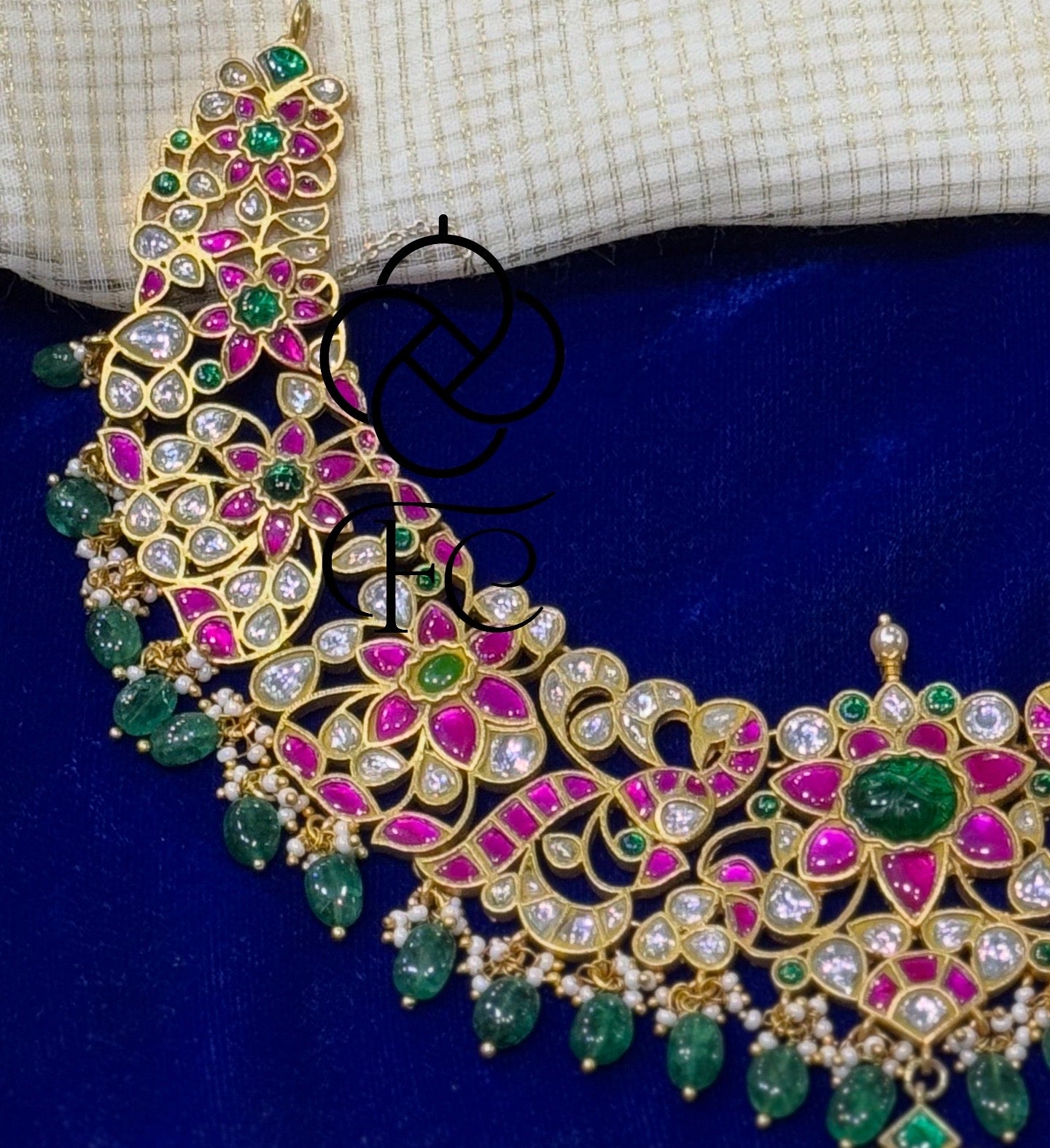 Jadau kundan necklace