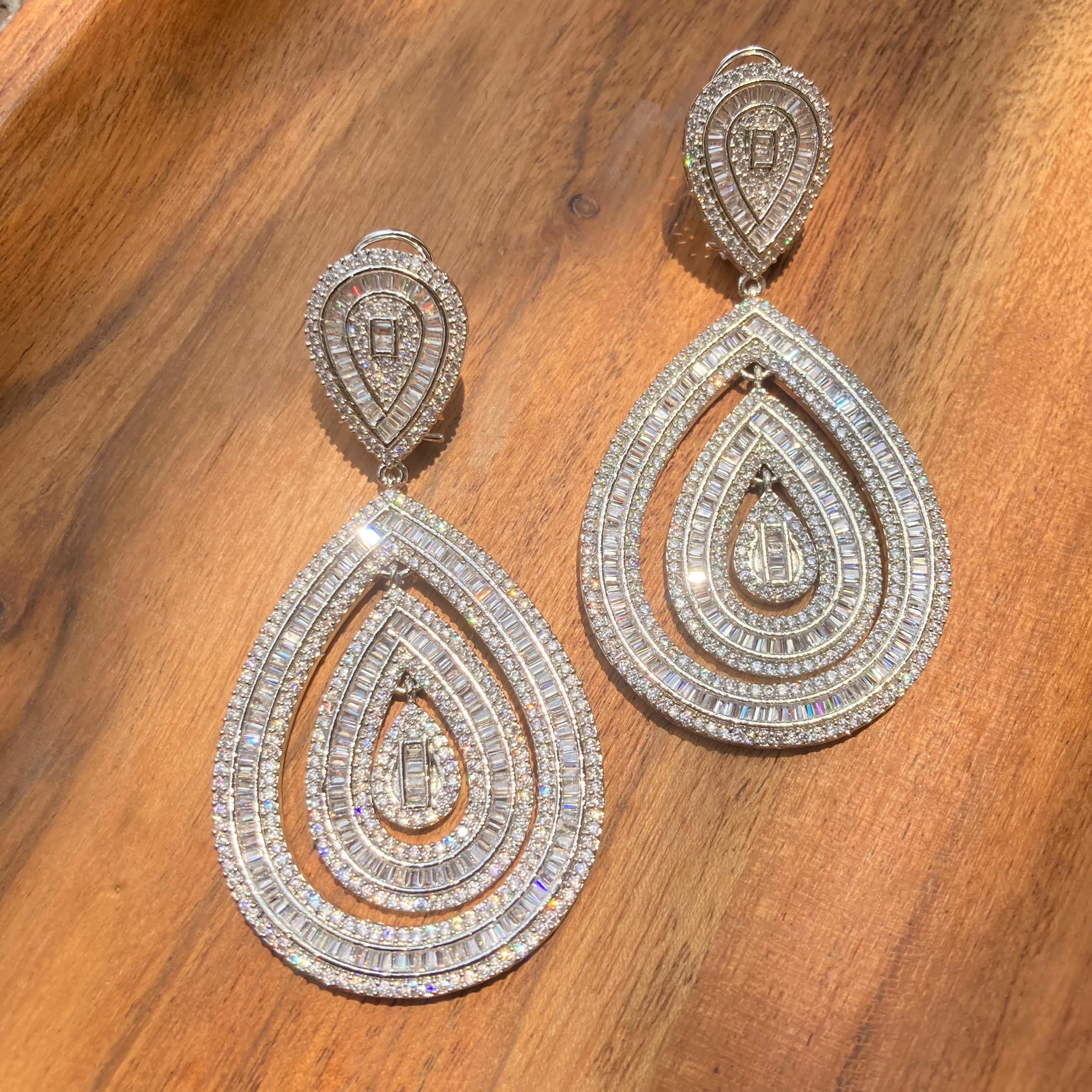 “Luxury Tear Drop Statement Earrings with Zircon Detailing”