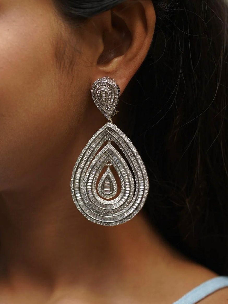 “Luxury Tear Drop Statement Earrings with Zircon Detailing”